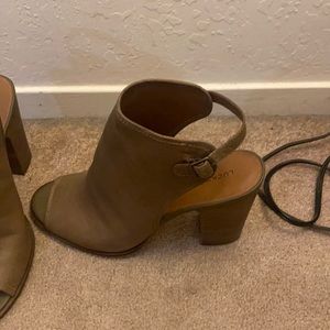 Lucky brand ,tan,size 11